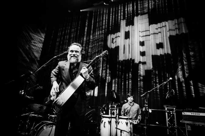  Rodrigo Amarante live at TivoliVredenburg by Ben Houdijk